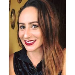 Meet your Posher, Leah